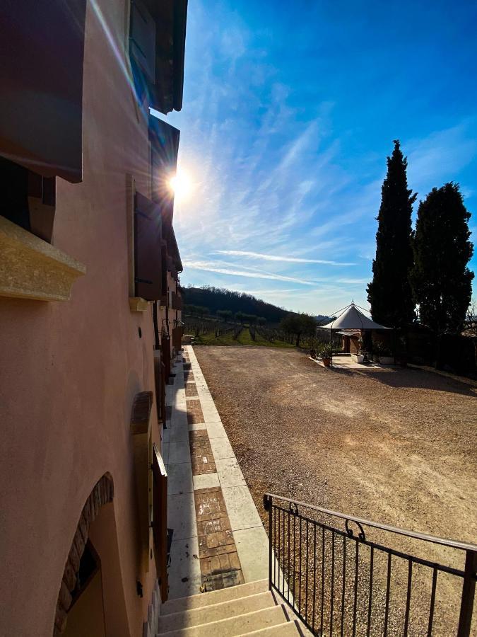 Relais Antica Corte Al Molino - Adults Only Неґрар Екстер'єр фото