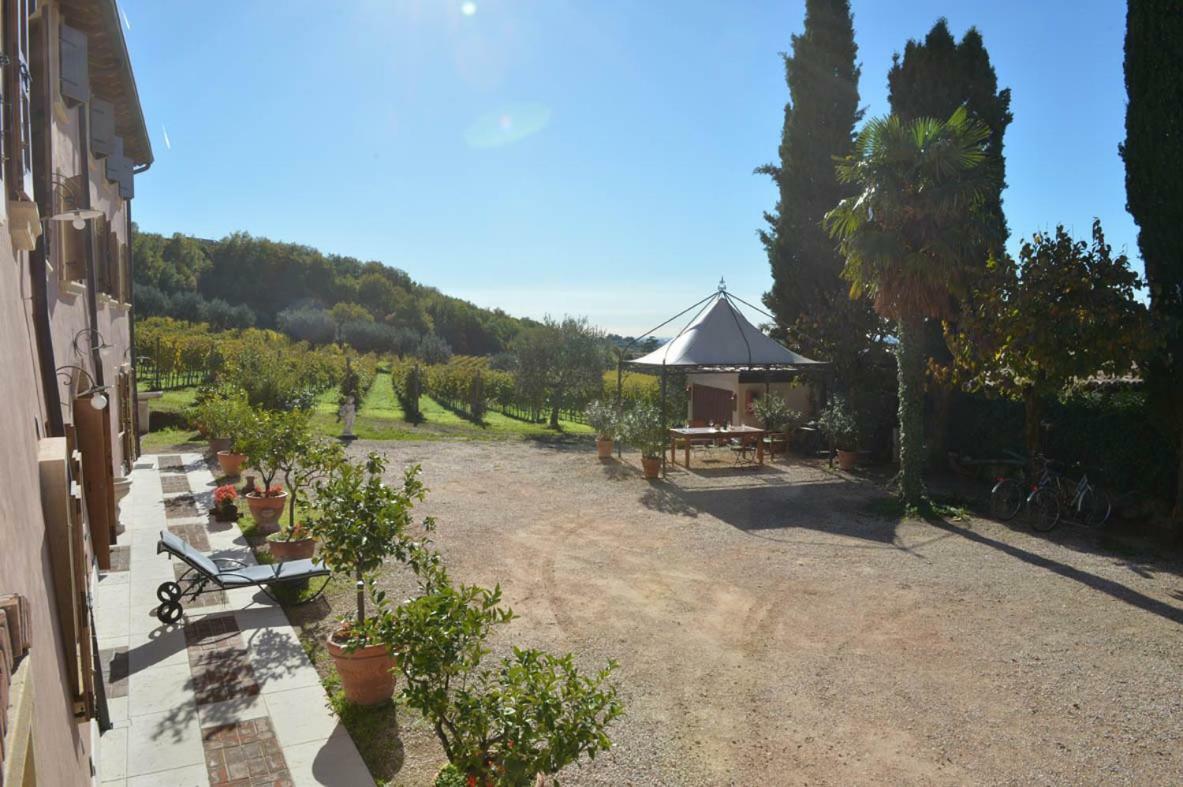 Relais Antica Corte Al Molino - Adults Only Неґрар Екстер'єр фото
