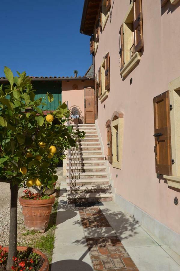 Relais Antica Corte Al Molino - Adults Only Неґрар Екстер'єр фото